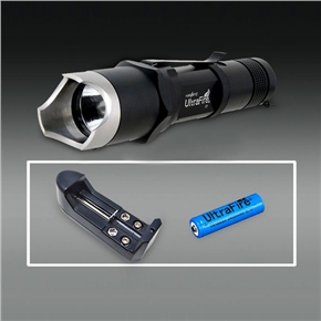 BuySKU63392 UltraFire C1 Cree SST-50 1-LED 3-Mode 1300-Lumen White Light LED Flashlight with 18650 Battery&Charger (Black)