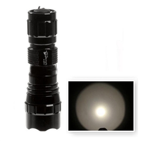 BuySKU63384 UltraFire WF-501A Cree Q5 1-LED 210-Lumen 3000~3500K Warm White Light LED Flashlight with 16340 Battery&Charger (Black)