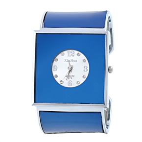 BuySKU58152 XinHua QUARTZ-370 Woman Wide Watch Bracelet Quartz Watch Wrist Watch (Blue)